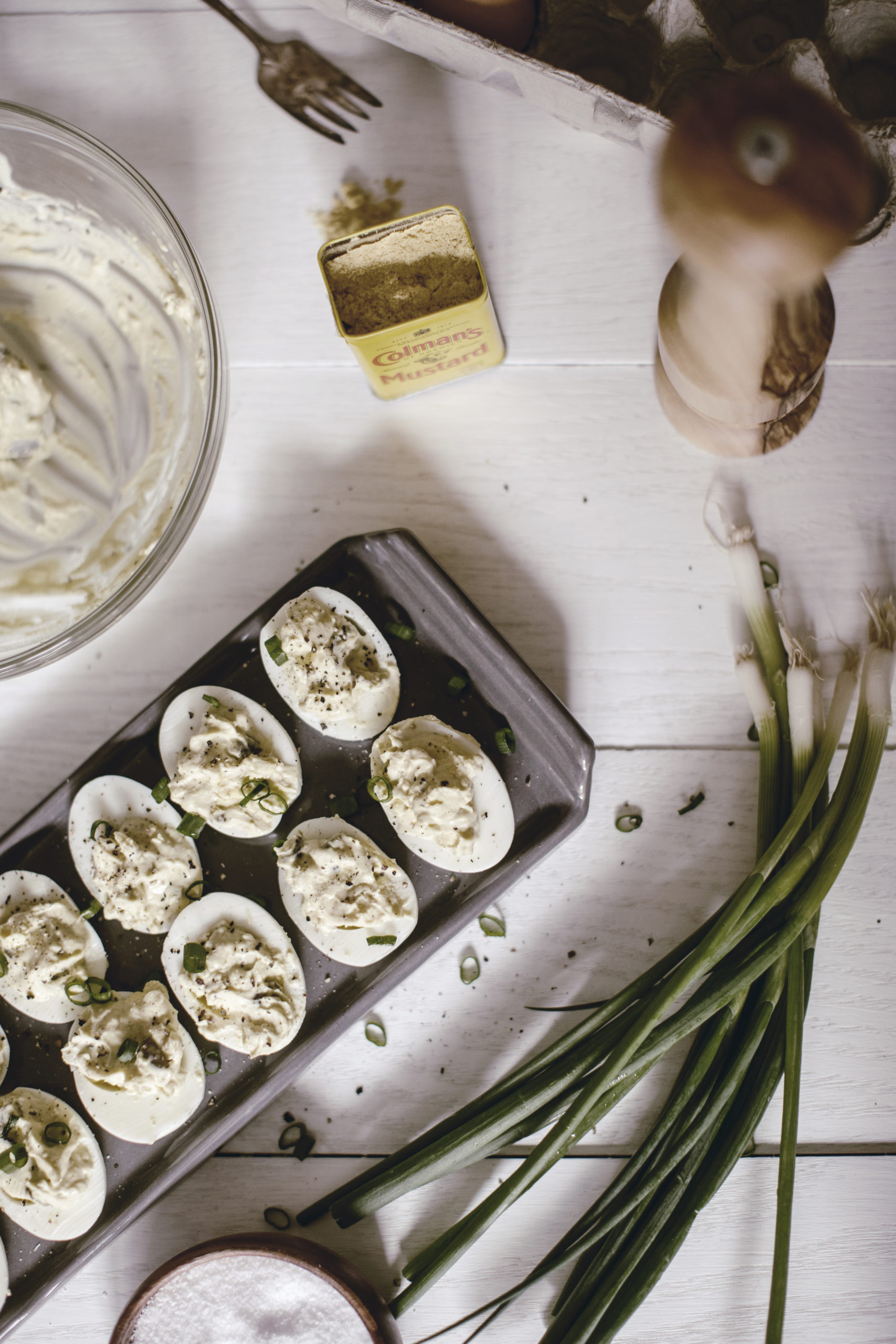 how to make deviled eggs with relish