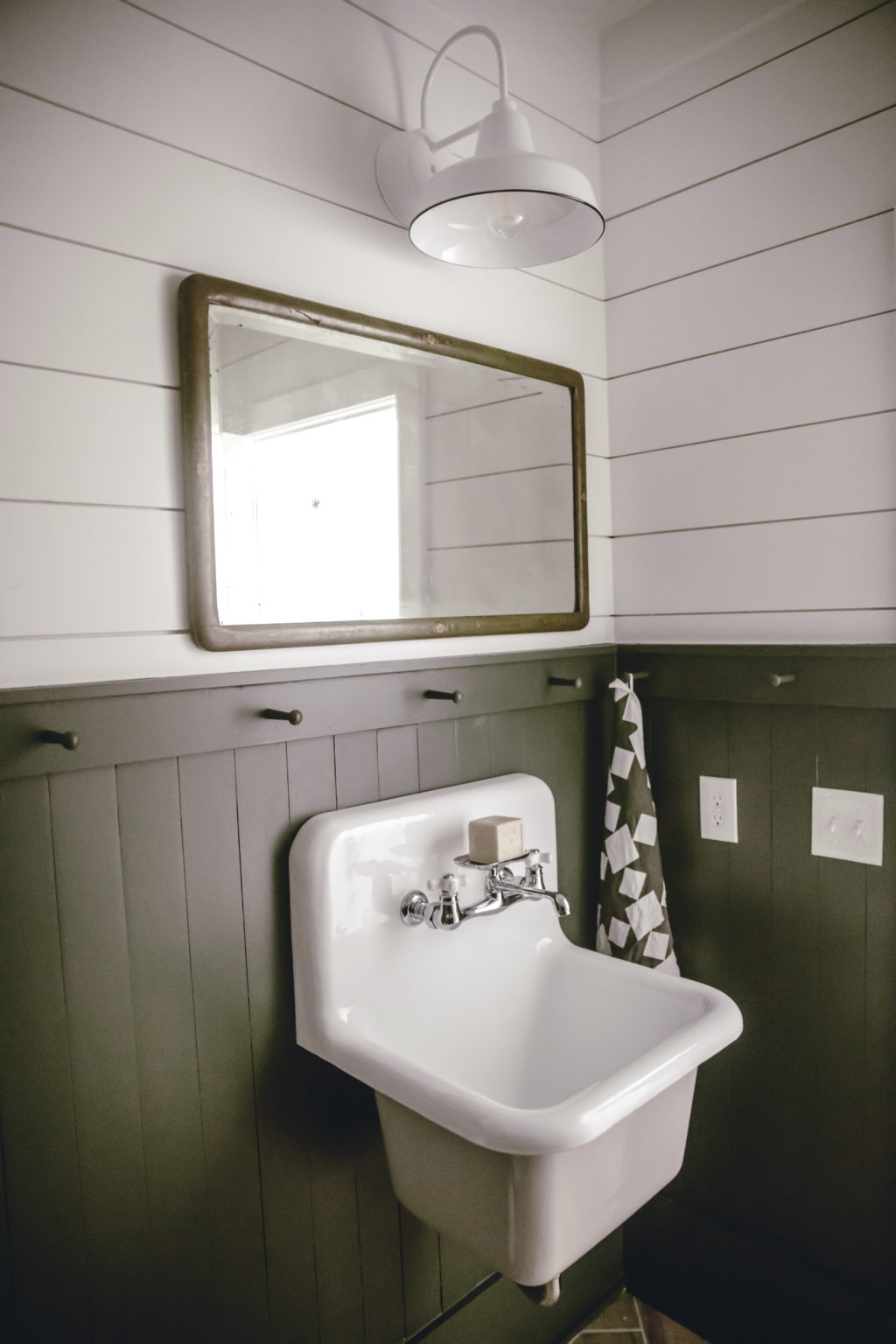 Vintage Inspired Plumbing Fixtures from Vintage Tub & Bath • Heirloomed