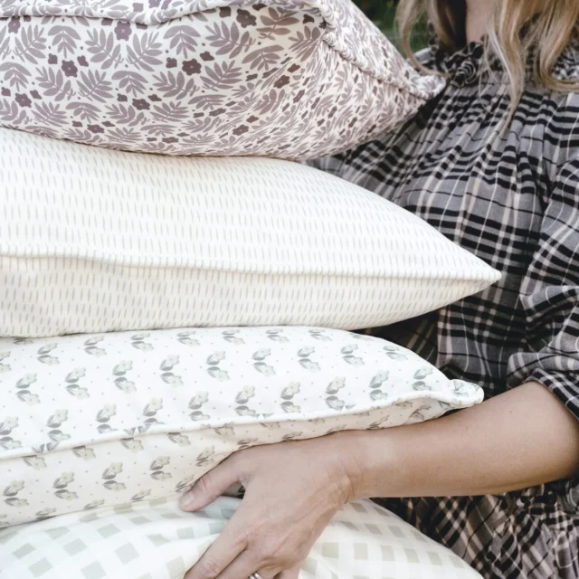 Layers & layers of pillows & patterns for the new season ahead. I love how a simple layer in your home can transform your space so much, just like a fresh coat of paint. 

Which room in your home are you looking forward to updating soon?