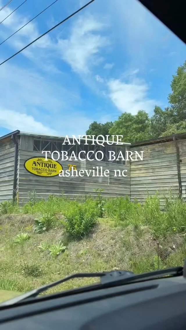 Hands down one of my favorite antique spots. Join me as I walk you through @antiquetobaccobarn and stay tuned for our NC Vintage Drop, coming soon 🤎
